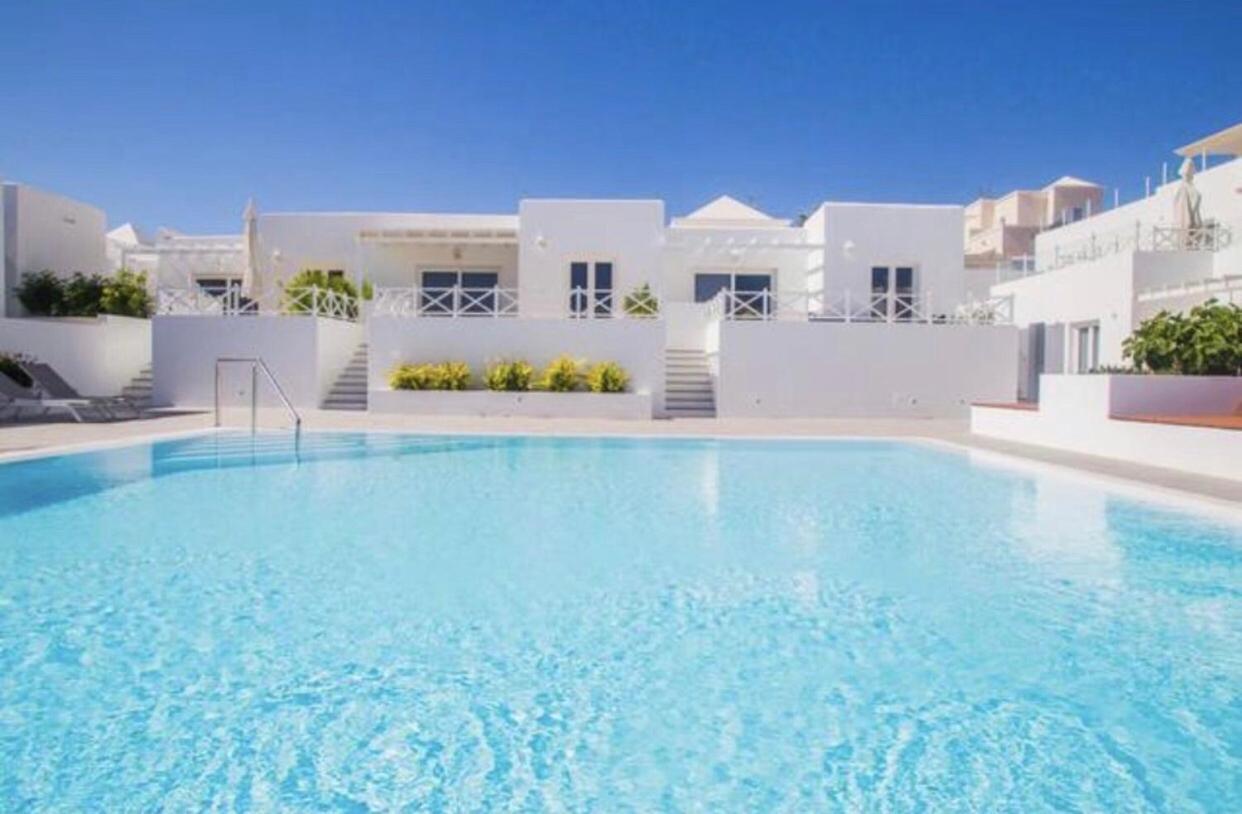The Little White House, Suite Flower Beach 9 プラヤ・オンダ エクステリア 写真